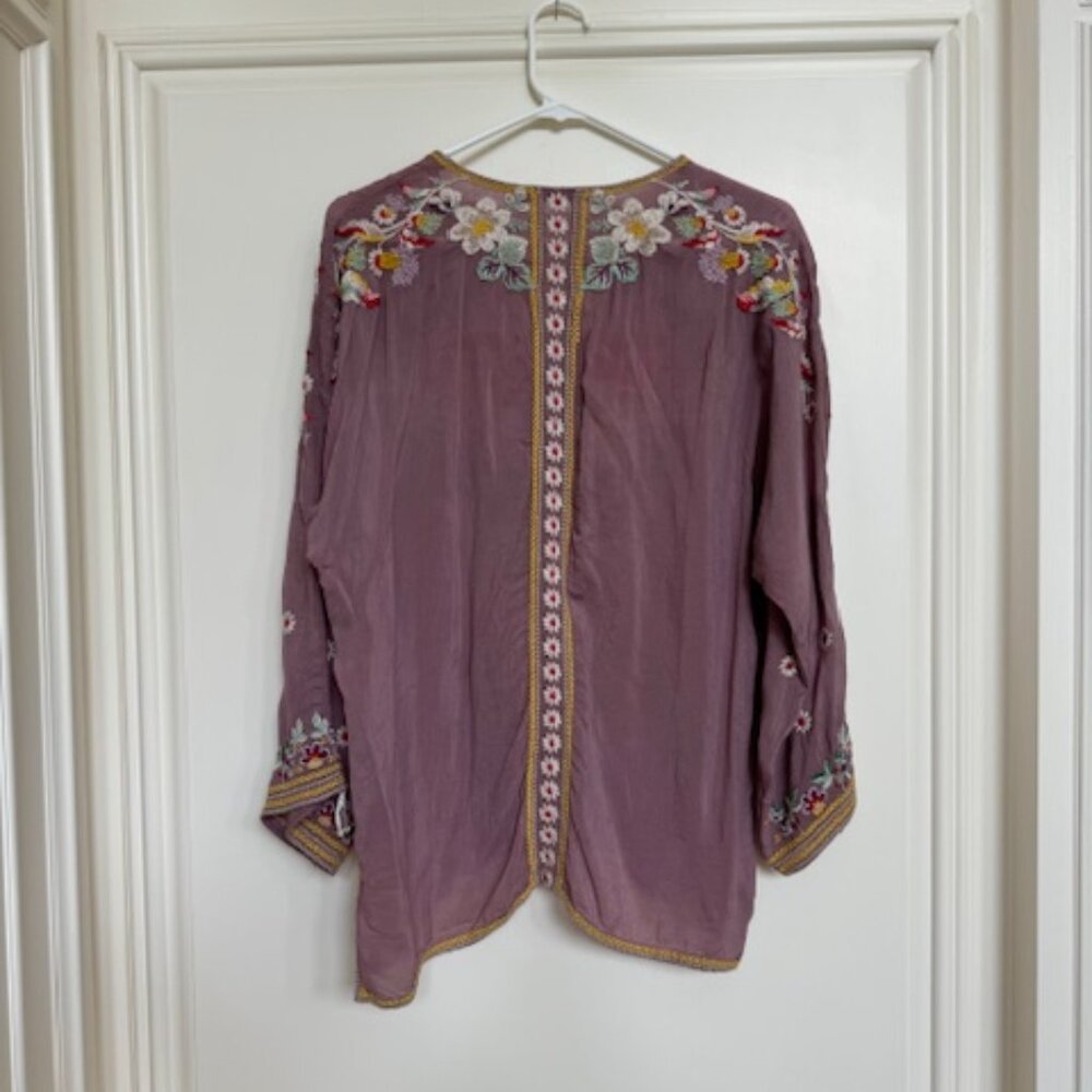 Johnny Was Floral Embroidered Blouse Adjustable Sleeves - Picture 2 of 2